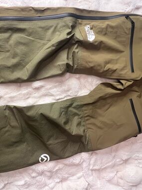 The North Face Men’s Tan/Brown Technical Outdoor Pants | XS |